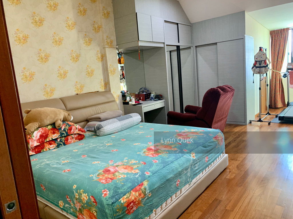 Golden Hill Estate (D19), Terrace #216603981